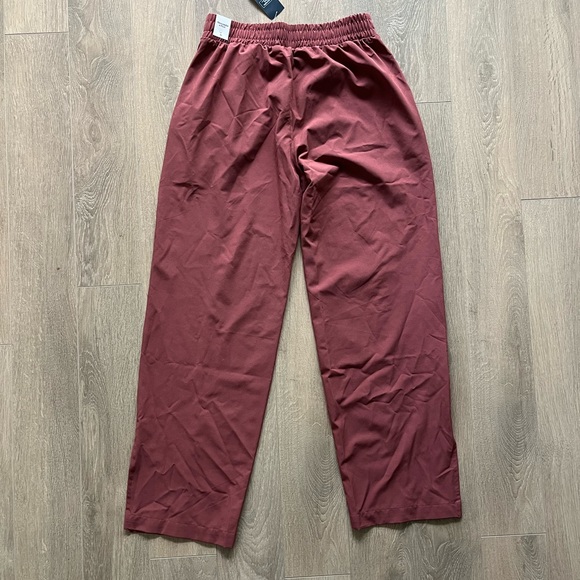 NWT Abercrombie Pants - Picture 3 of 4